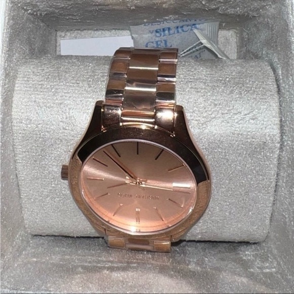 Authentic Michael Kors Slim Runway Rose Watch - Picture 4 of 6